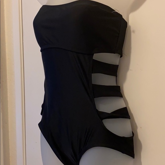 Massimo Strapless 1 Piece Swimsuit - Picture 2 of 4